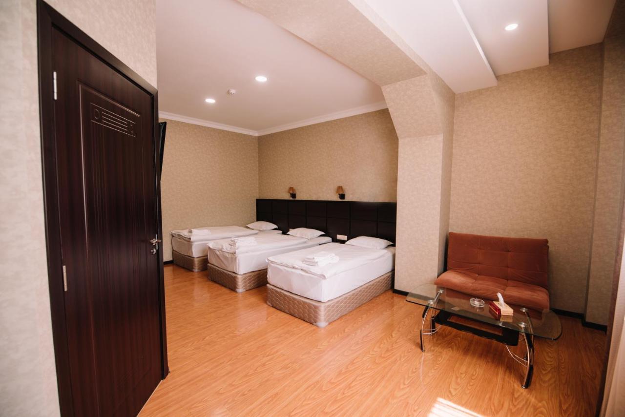 Laguna Hotel Βανατζόρ Εξωτερικό φωτογραφία