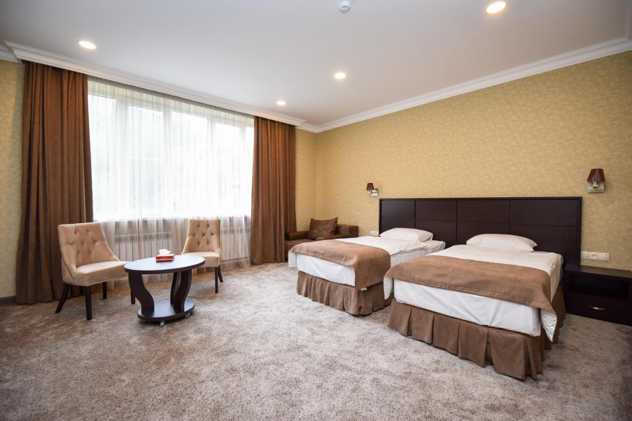 Laguna Hotel Βανατζόρ Εξωτερικό φωτογραφία