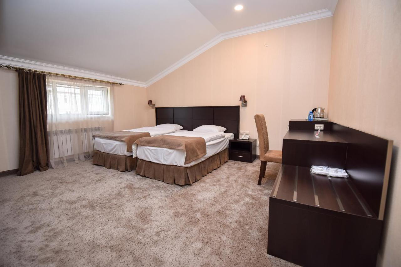 Laguna Hotel Βανατζόρ Εξωτερικό φωτογραφία