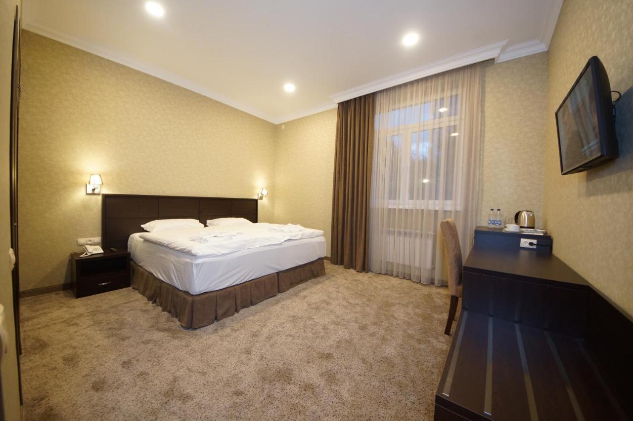 Laguna Hotel Βανατζόρ Εξωτερικό φωτογραφία